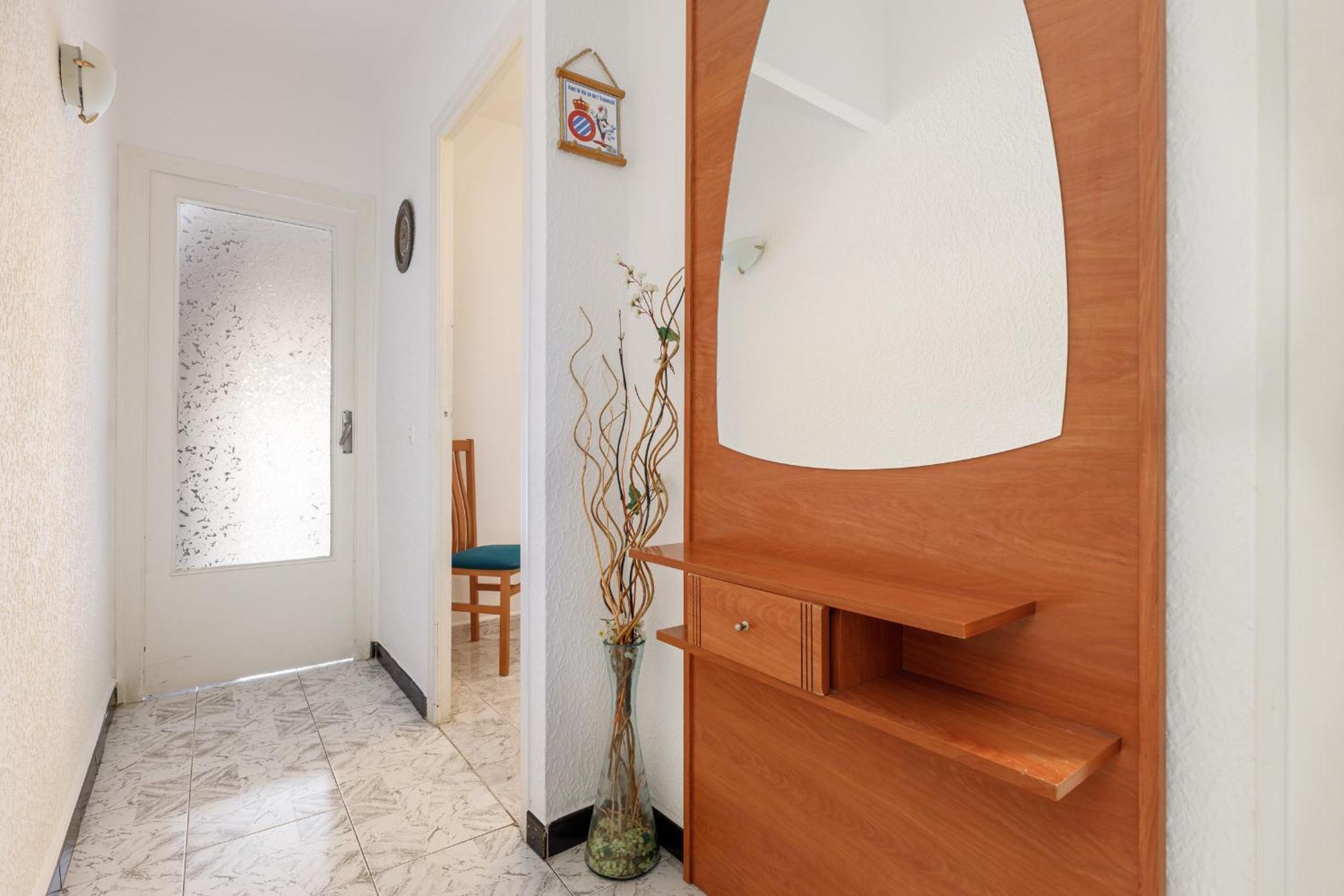 Besos - Bright Apartment Close To Congress & Port Sant Adria de Besos Exteriér fotografie