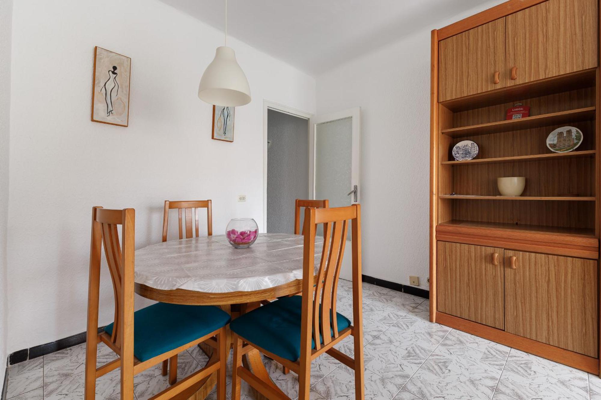 Besos - Bright Apartment Close To Congress & Port Sant Adria de Besos Exteriér fotografie