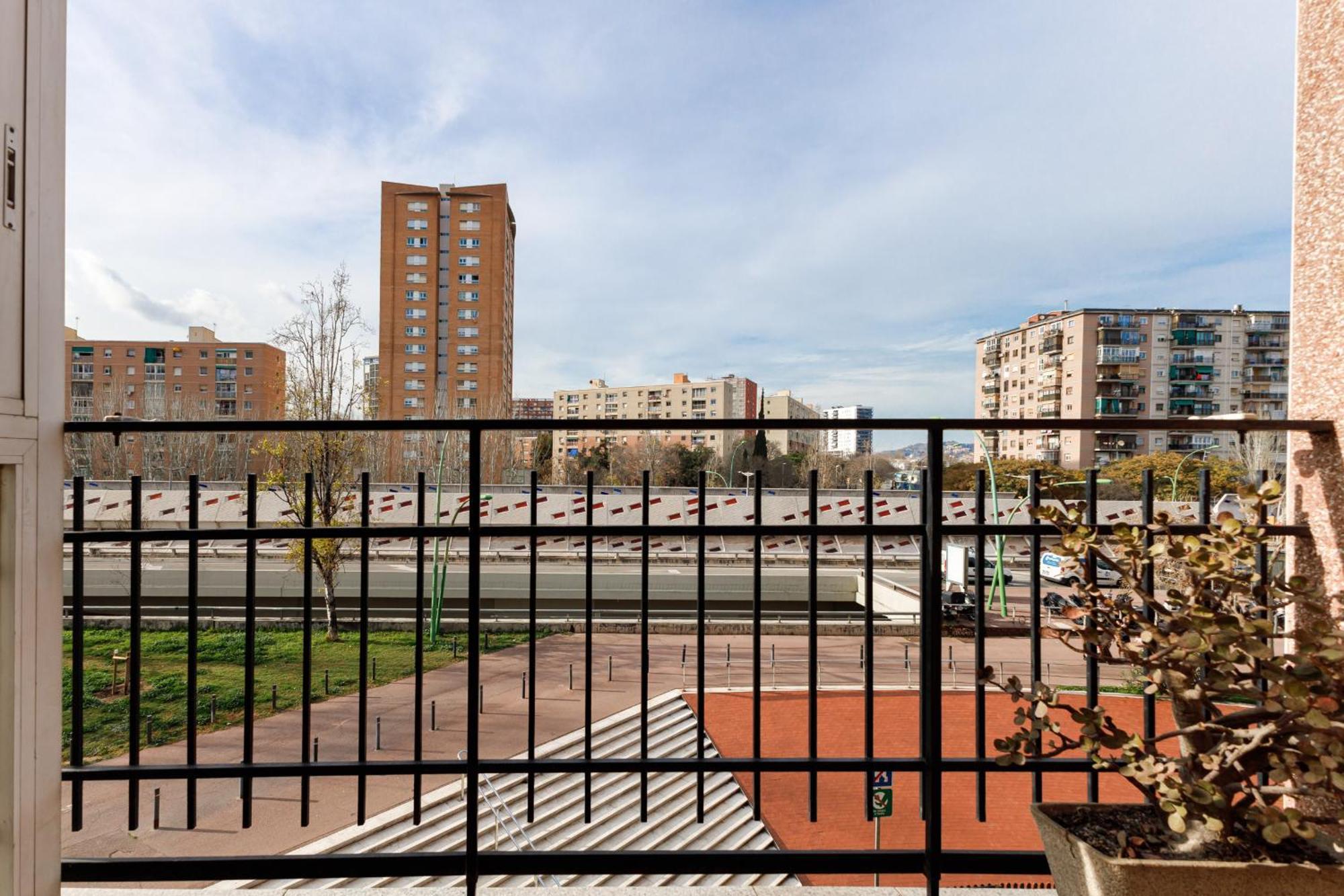 Besos - Bright Apartment Close To Congress & Port Sant Adria de Besos Exteriér fotografie