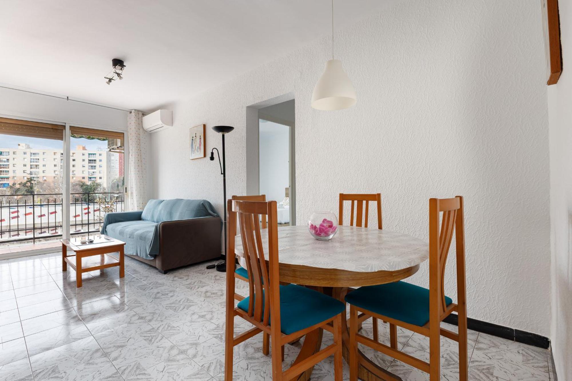 Besos - Bright Apartment Close To Congress & Port Sant Adria de Besos Exteriér fotografie